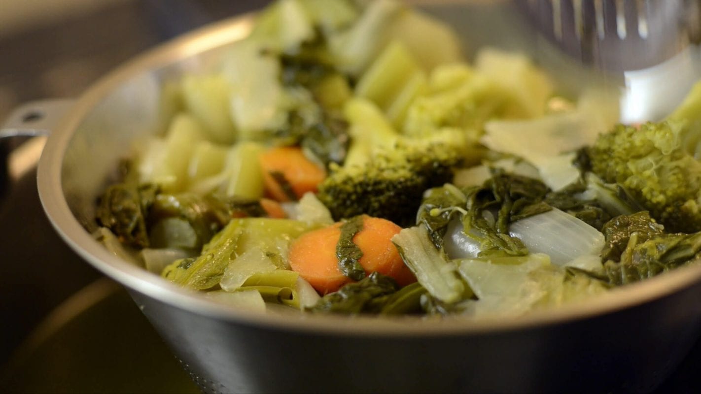 Groentebouillon (video) Foodtube.nl